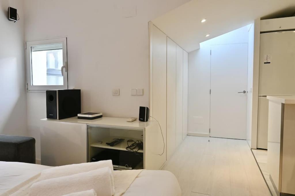 For You Rentals Apartamento Temporal Con Encanto A Pocos Metros Del Sol Myr13 Мадрид Екстериор снимка